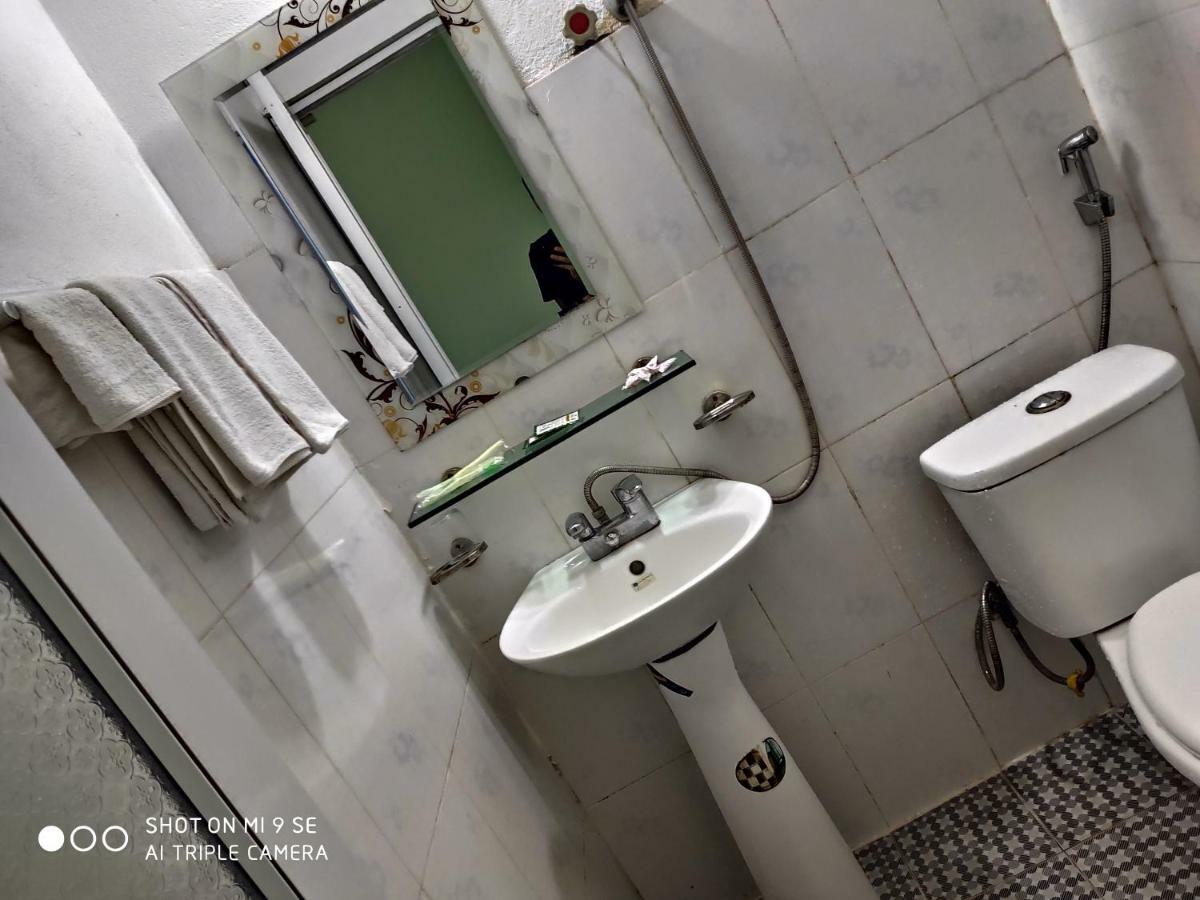 Ly Hoan Guesthouse Lang Xao Vang Esterno foto